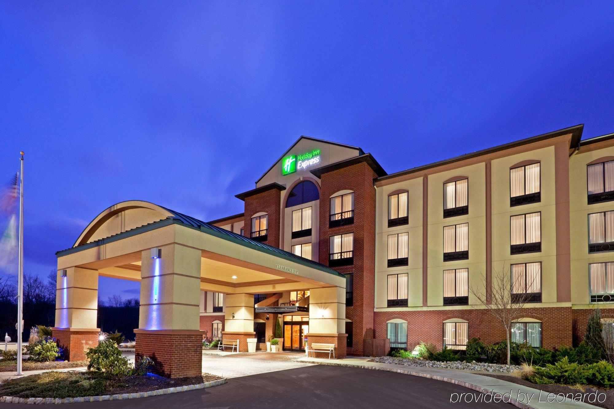 Fairfield Inn & Suites By Marriott Bridgewater Branchburg/Somerville Экстерьер фото