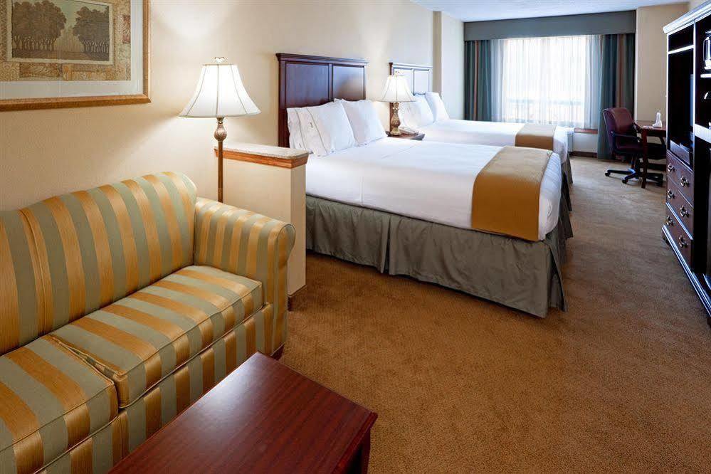 Fairfield Inn & Suites By Marriott Bridgewater Branchburg/Somerville Экстерьер фото